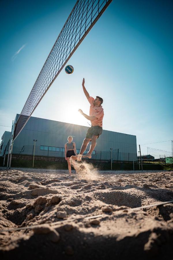 ARAMIS Tagungs- und Sporthotel Gäufelden Exterior foto